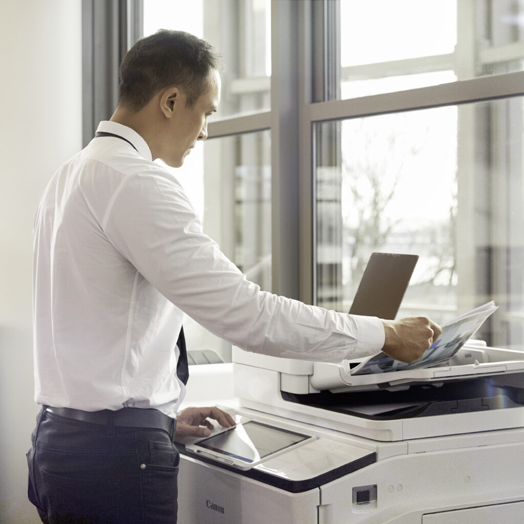 Automatiza los procesos y ahorra tiempo con el escaneado avanzado Filing Assist de Canon