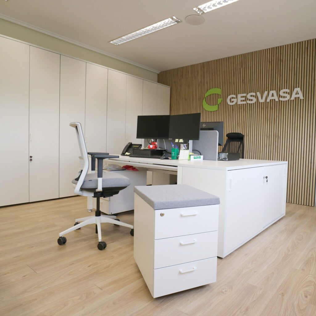 Nuevo proyecto ESTILO: diseño y mobiliario de las oficinas de Gesvasa en Logroño