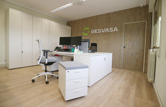 Diseño y mobiliario de las oficinas de Gesvasa en Logroño