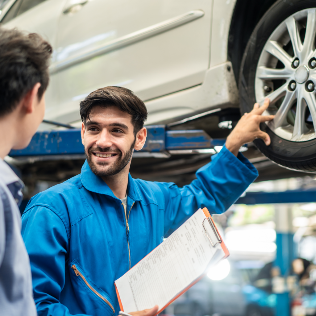 Agiliza la gestión diaria de tu taller mecánico con un control total de clientes y proveedores